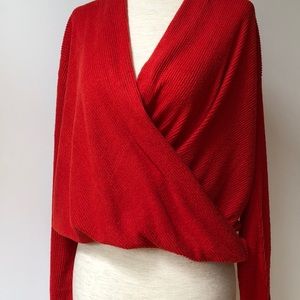 Cross over vee neck size small